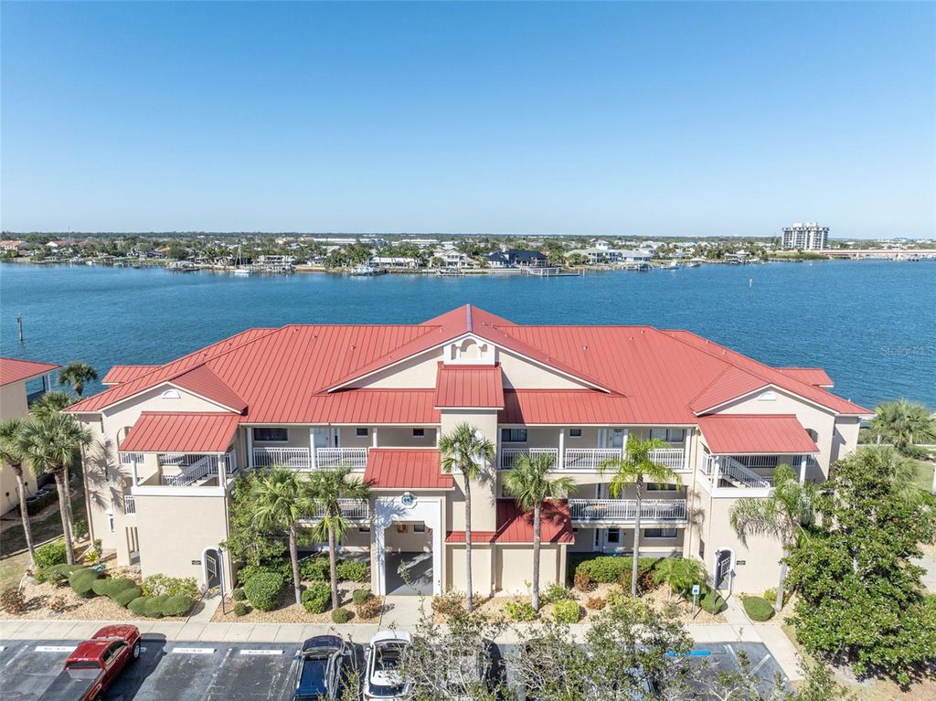 440 BOUCHELLE DRIVE 302, New Smyrna Beach, FL 32169