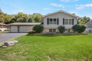 921 Western Avenue, Geneva, IL 60134