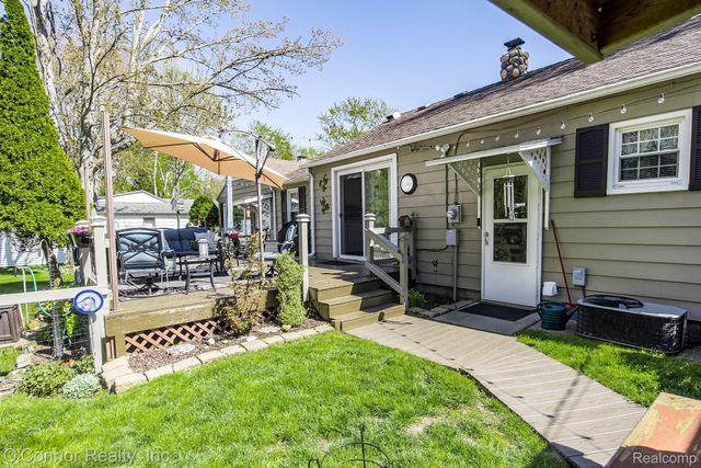 4234 Atkins Road, Port Huron Charter Township, MI 48060