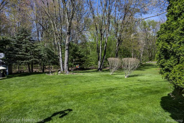 4234 Atkins Road, Port Huron Charter Township, MI 48060