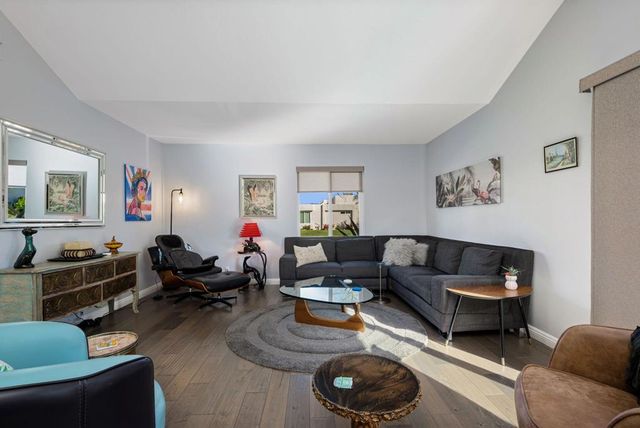 6071 Hazeltine Plaza, Palm Springs, CA 92264