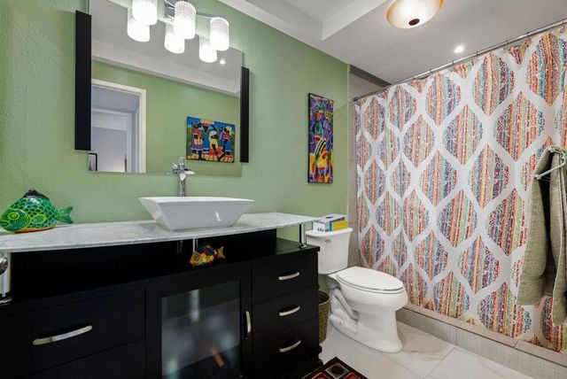 6071 Hazeltine Plaza, Palm Springs, CA 92264