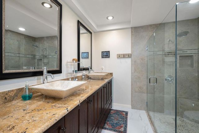 6071 Hazeltine Plaza, Palm Springs, CA 92264