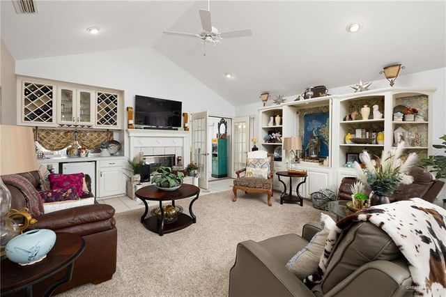 803 Nada Drive, Alamo, TX 78516