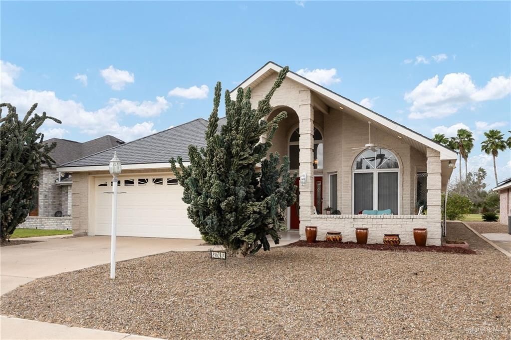 803 Nada Drive, Alamo, TX 78516