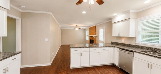 404 Darlington Street, Manning, SC 29102