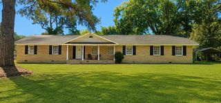 404 Darlington Street, Manning, SC 29102