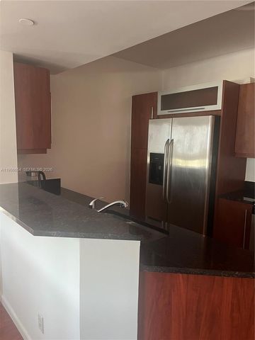 7350 SW 89th St 1801S, Miami, FL 33156