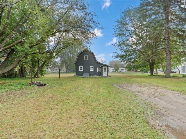 911 7th Avenue NE, Brainerd, MN 56401