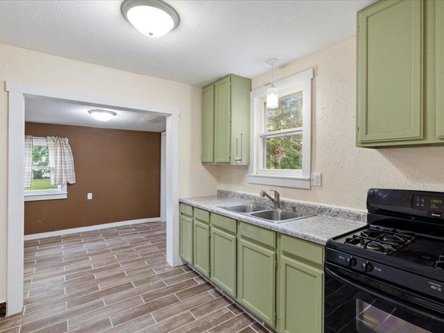 911 7th Avenue NE, Brainerd, MN 56401