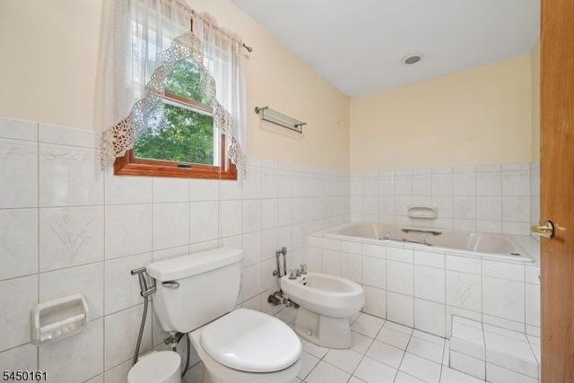 280 Old York Rd, Bridgewater Twp., NJ 08807