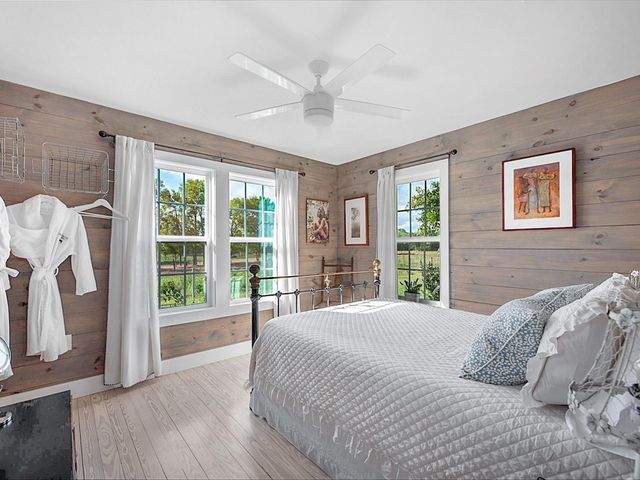 3643 Noak Road, Round Top, TX 78954