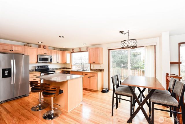 2403 238th Place SE, Bothell, WA 98021