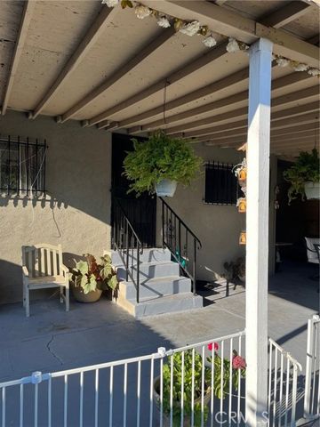 416 E 31st Street, Los Angeles, CA 90011