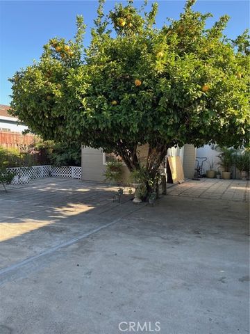 416 E 31st Street, Los Angeles, CA 90011