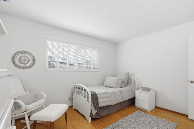 3155 Mackenzie Pl, Fremont, CA 94536