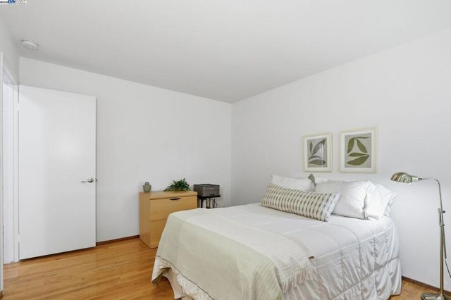 3155 Mackenzie Pl, Fremont, CA 94536