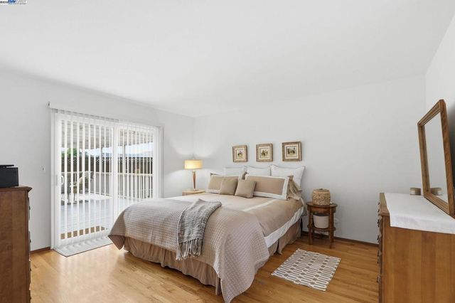 3155 Mackenzie Pl, Fremont, CA 94536