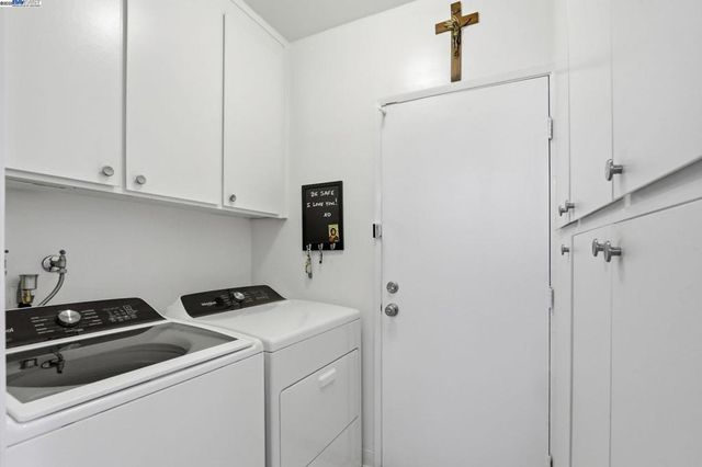 3155 Mackenzie Pl, Fremont, CA 94536