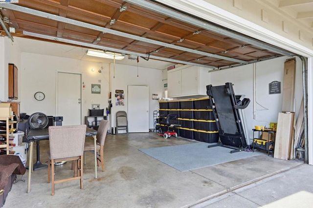 3155 Mackenzie Pl, Fremont, CA 94536