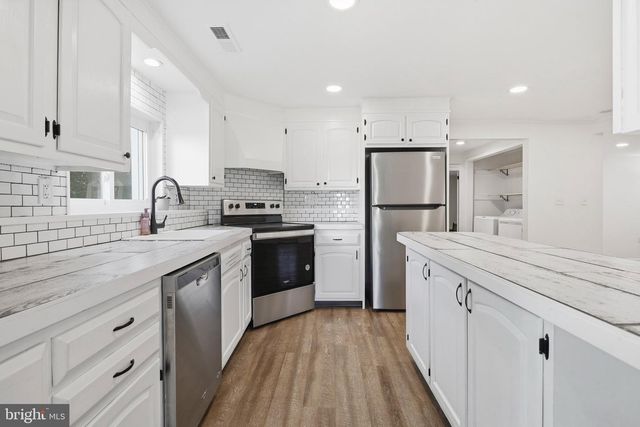 2801 MANSION AVE, Claymont, DE 19703