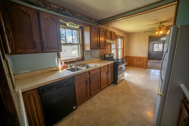116 N Charles Street, Westfield, WI 53964