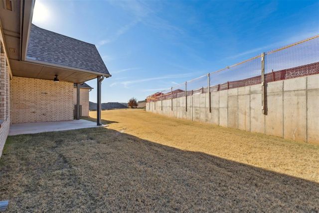 6000 Frankie Lynn Lane, Edmond, OK 73034