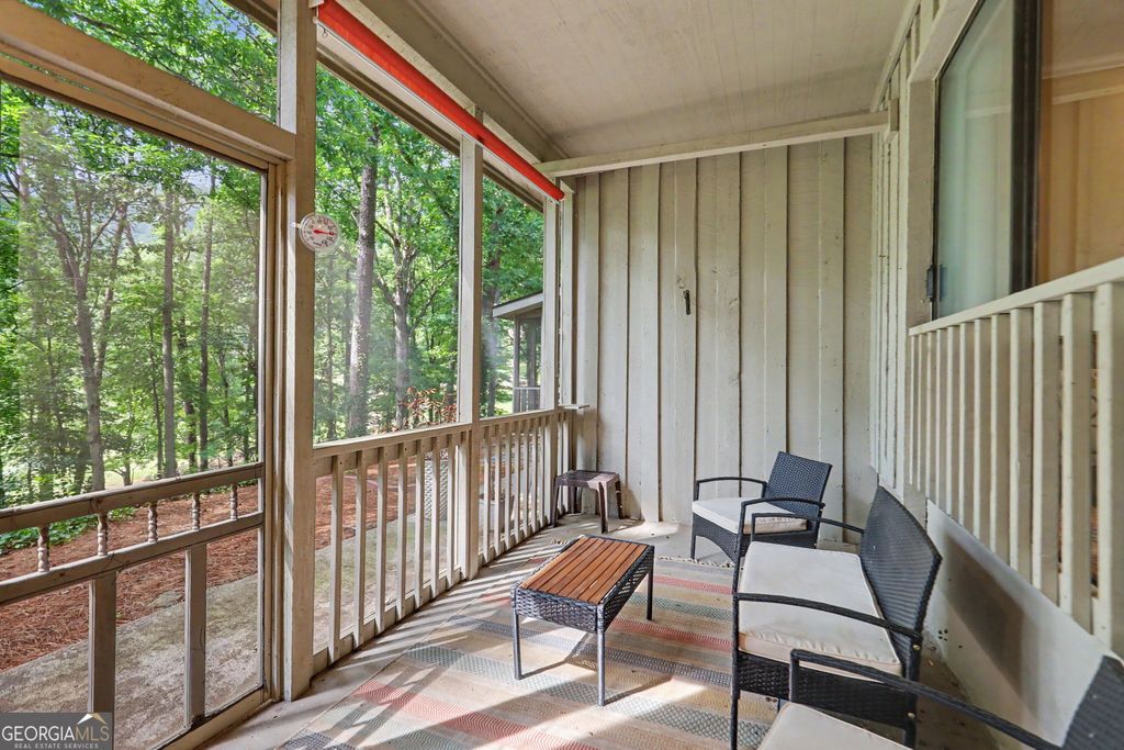 227 Shakespeare Drive #301, Clayton, GA 30525 — photo 4