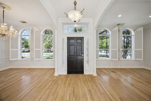 4601 Mimosa Drive, Bellaire, TX 77401