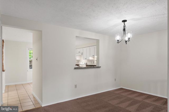 7525 WEATHERBY DR, Rockville, MD 20855