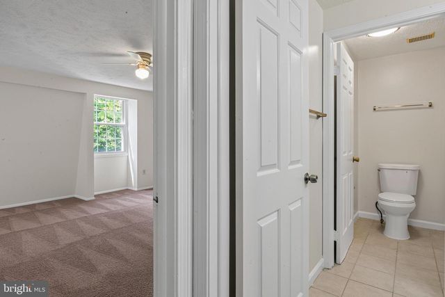 7525 WEATHERBY DR, Rockville, MD 20855