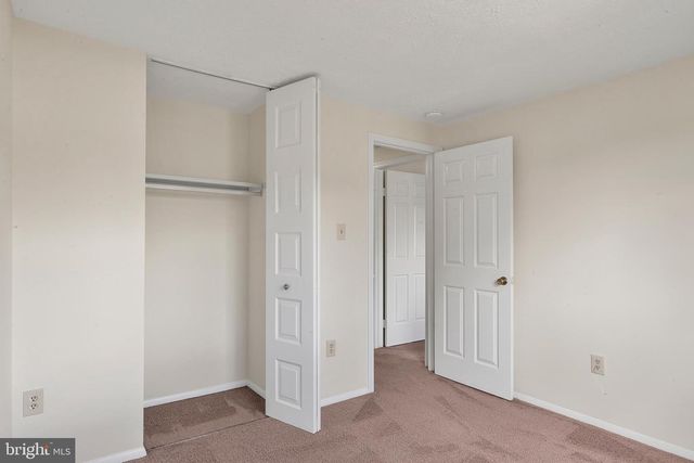 7525 WEATHERBY DR, Rockville, MD 20855