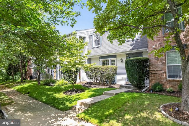 7525 WEATHERBY DR, Rockville, MD 20855