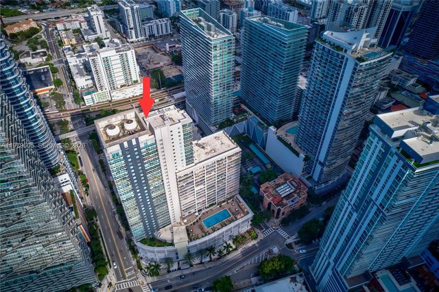 1250 S Miami Ave 2802, Miami, FL 33130