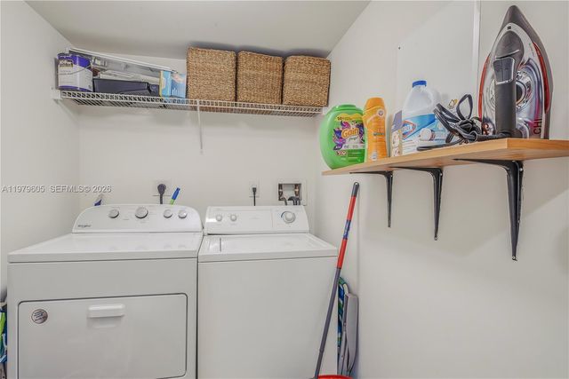 1250 S Miami Ave 2802, Miami, FL 33130