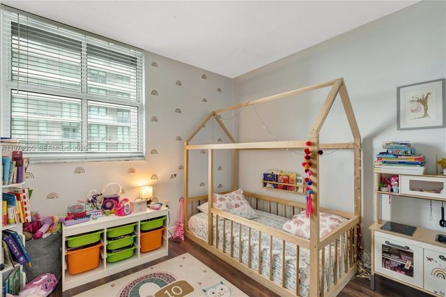 1250 S Miami Ave 2802, Miami, FL 33130