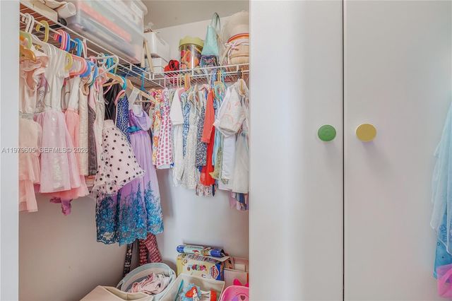 1250 S Miami Ave 2802, Miami, FL 33130