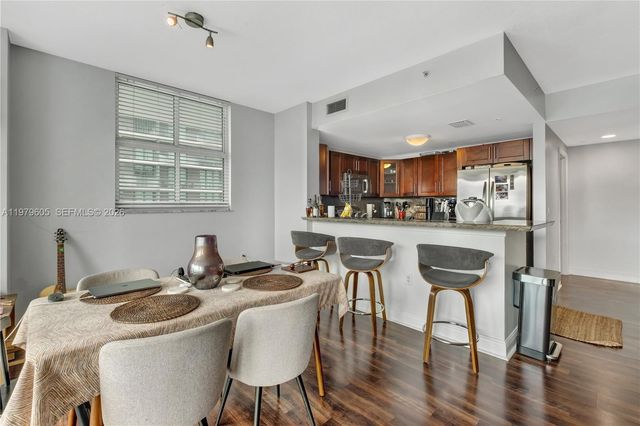 1250 S Miami Ave 2802, Miami, FL 33130