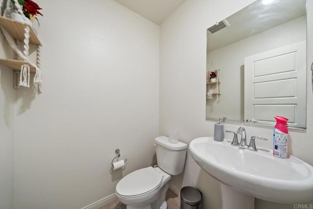 1251 S Magnolia Avenue, El Cajon, CA 92020