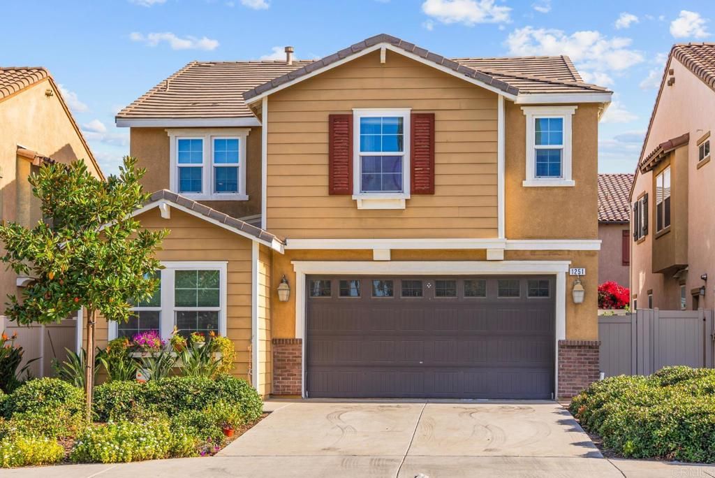 Image 1 of property listing at 1251 S Magnolia Avenue, El Cajon, CA 92020
