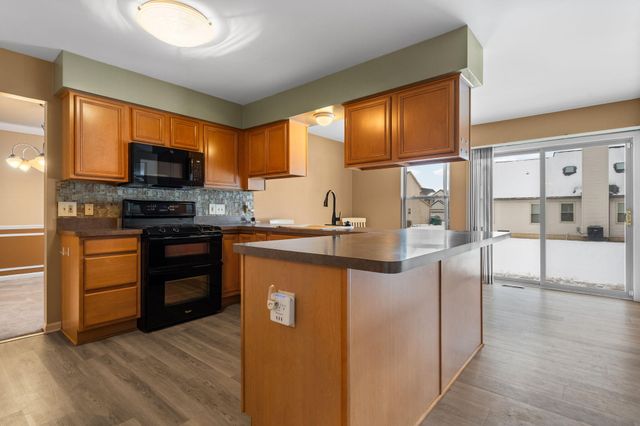 9639 Hampton Drive, Van Buren Twp, MI 48111