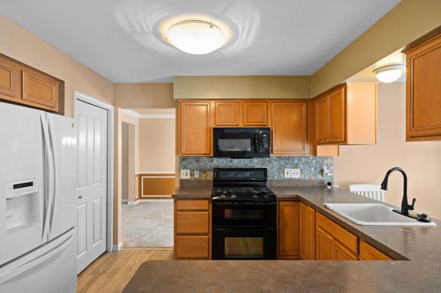 9639 Hampton Drive, Van Buren Twp, MI 48111