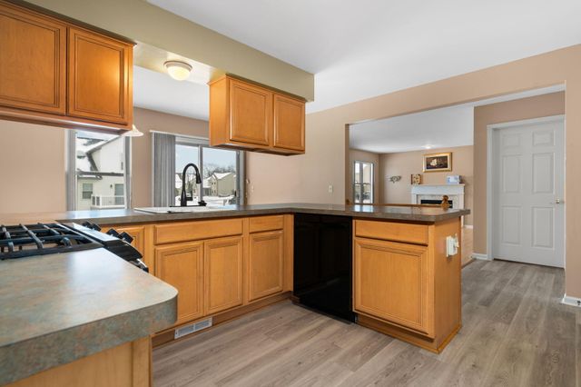 9639 Hampton Drive, Van Buren Twp, MI 48111