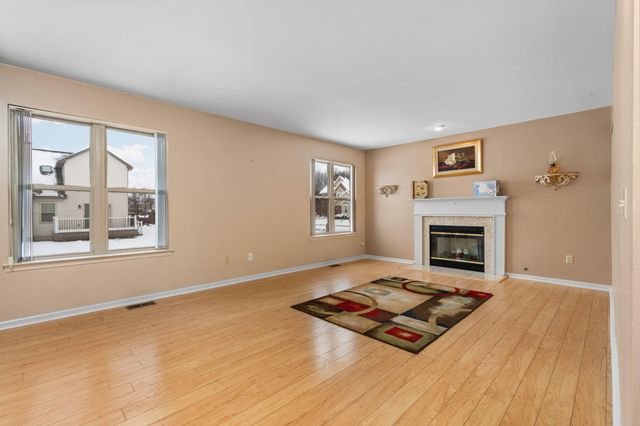 9639 Hampton Drive, Van Buren Twp, MI 48111