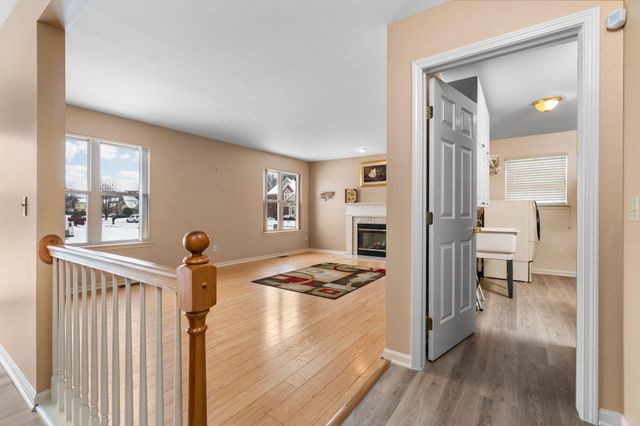 9639 Hampton Drive, Van Buren Twp, MI 48111