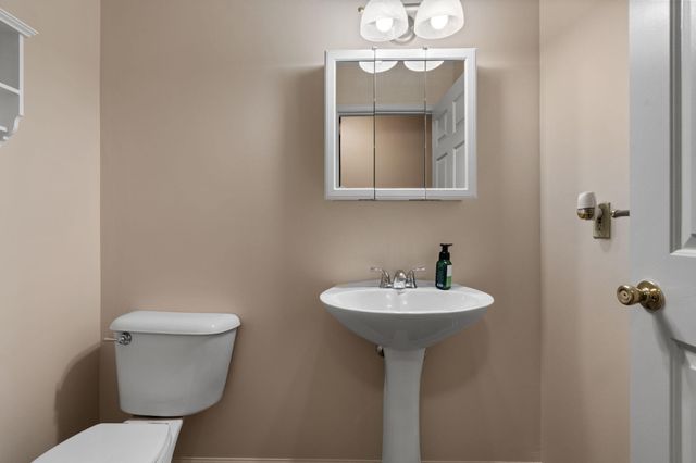 9639 Hampton Drive, Van Buren Twp, MI 48111