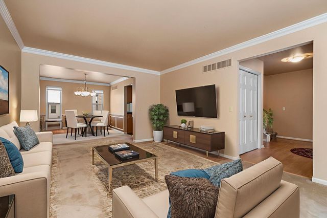 9639 Hampton Drive, Van Buren Twp, MI 48111