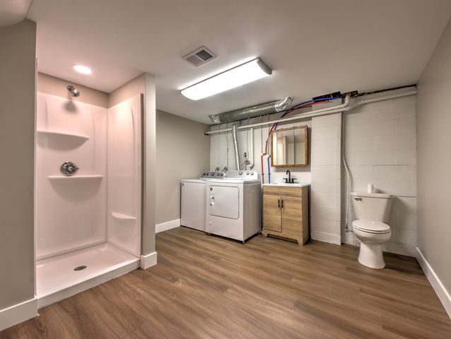 815 Eason Court, La Porte, IN 46350