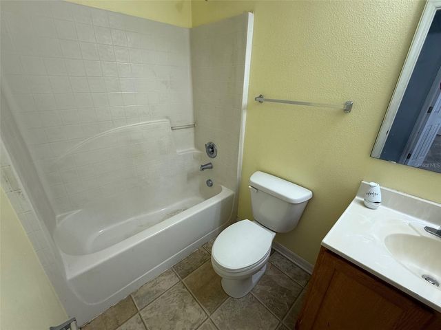 708 BRENTON LEAF DRIVE, Ruskin, FL 33570