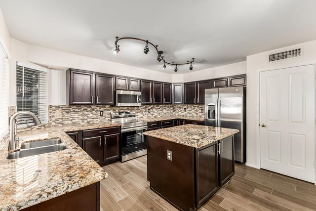 14831 N 42nd, Phoenix, AZ 85032